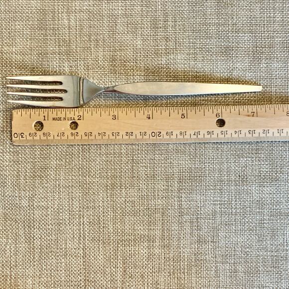 Oneida Community Older Satinique Stainless 7 Dinner Forks MCM 7 1/4” B. Crocker - Picture 6 of 8